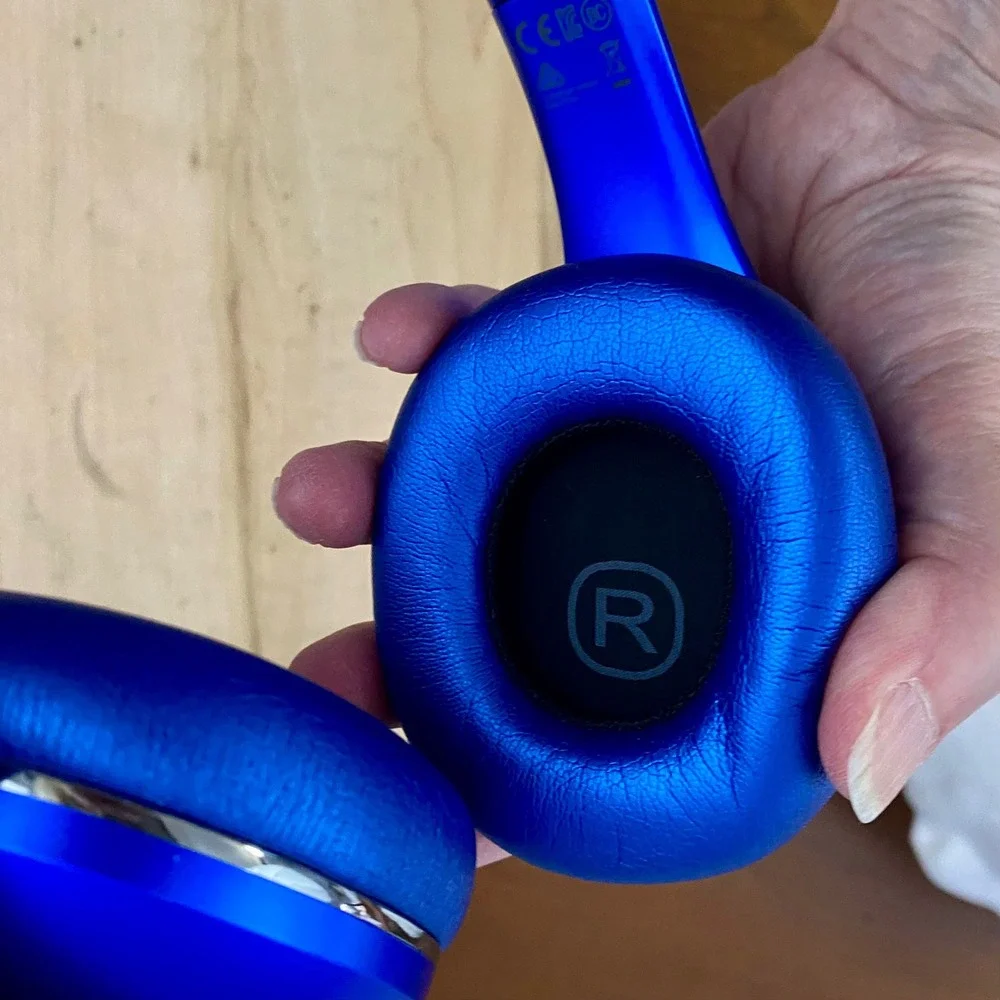 Samsung Level On Wireless Bluetooth Noise Canceling Headphones EO-PN900 Tested